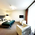 316 W Royal Tulip 200 M Do Plazy Dobruk Jacuzzi I Sauny W Obiekcie 아파트 *
