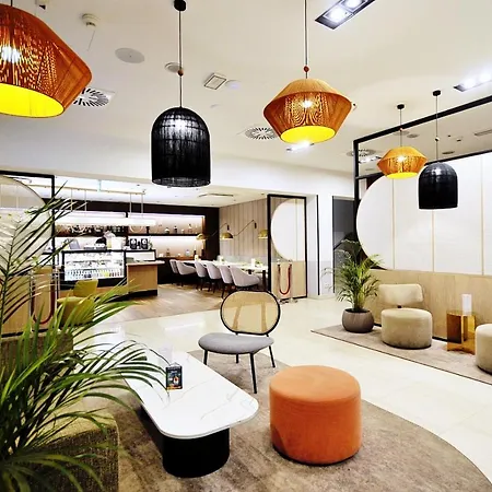 316 W Royal Tulip 200 M Do Plazy Dobruk * Kołobrzeg